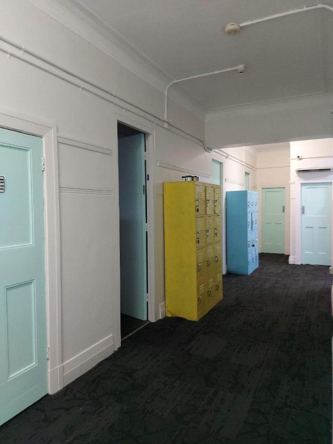 The Downing Hostel Сидни Екстериор снимка