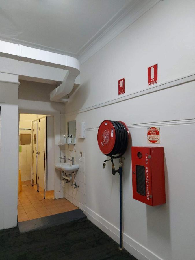 The Downing Hostel Сидни Екстериор снимка