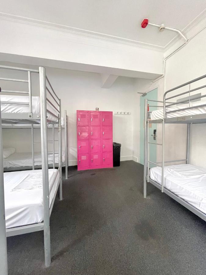 The Downing Hostel Сидни Екстериор снимка